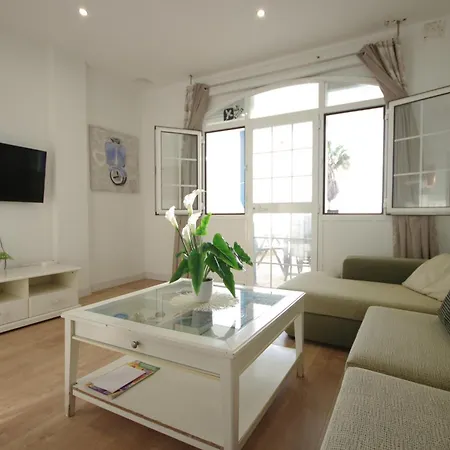 Livingtarifa Agaporni Apartment
